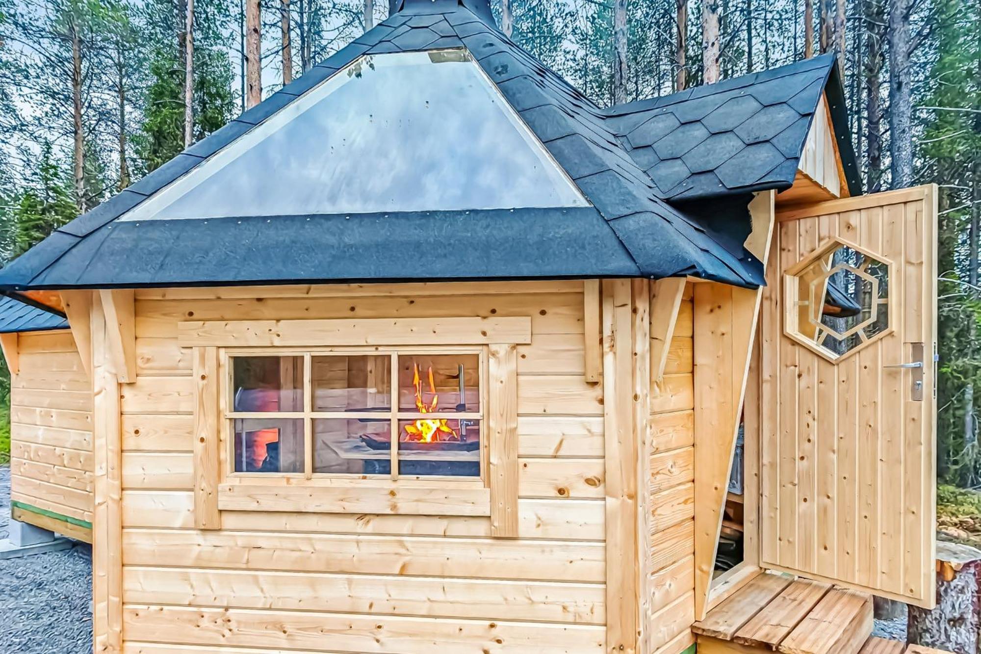 Karhunkierros Cabins & Huts Salla Exteriér fotografie